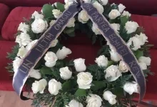 Agentie Servicii Funerare La Capela - Coroane Funerare Medias