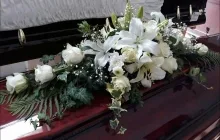 Agentie Servicii Funerare La Capela - Coroane Funerare Medias