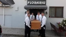 Agentie Servicii Funerare Servicii Funerare Botosani - Casa Funerara Florariu