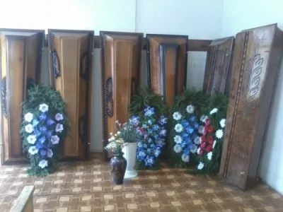 sicrie cruci funerare bistrita